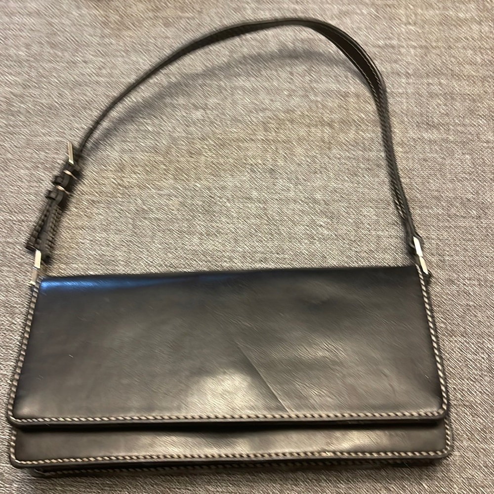 3/💲25 - Liz Claiborne Accessories Black Purse